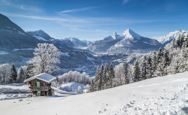 Обои картинки фото природа, горы, дом, деревья, снег, зима
