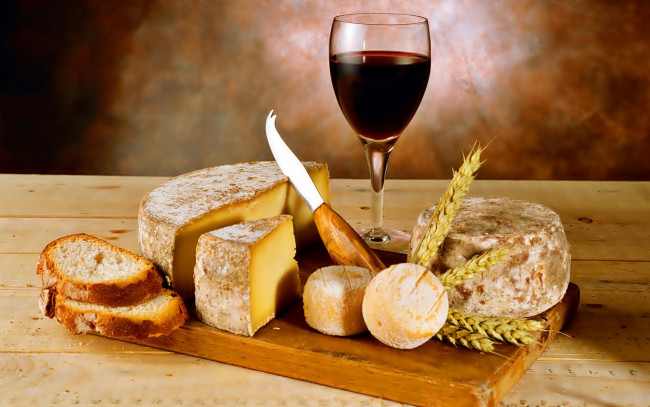 Обои картинки фото еда, сырные изделия, сыр, хлеб, вино