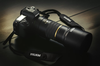 обоя pentax k-5iis & da300mm, бренды, pentax, зеркалка, цифровая, фотокамера
