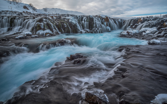 Обои картинки фото природа, водопады, поток, пейзаж, водопад, облака, исландия, камни, скалы, iceland