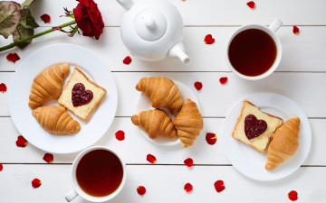 обоя еда, разное, сердечки, завтрак, love, heart, croissant, coffee, cup, кофе, круассан, breakfast, romantic, rose