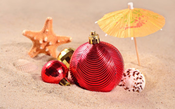 обоя праздничные, шары, новый, год, игрушки, украшения, sea, shore, sand, море, пляж, песок, ракушки, beach