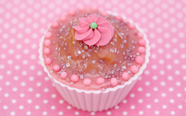 Обои картинки фото еда, пирожные,  кексы,  печенье, украшения, кекс, sweet, cupcake, baby, pink, delicate, крем, розовый