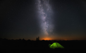 Картинка природа другое палатка горы ночь