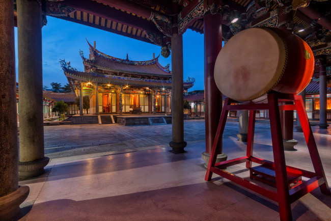 Обои картинки фото confucius temple,  taipei, города, тайбэй , тайвань,  китай, храм