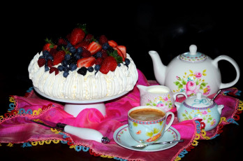 Картинка еда торты чайник клубника фрукты чашка кофе торт
