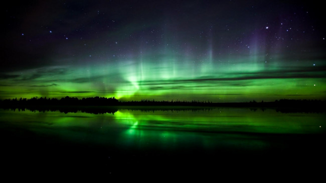 Обои картинки фото aurora, reflect, природа, северное, сияние, зарево, небо, звезды, перед, рассветом, ночь, отражение