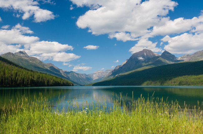 Обои картинки фото bowman, lake, glacier, national, park, montana, природа, реки, озера, национальный, парк, глейшер, монтана, озеро, горы, облака, пейзаж