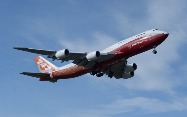 Обои картинки фото авиация, пассажирские самолёты, intercontinental, boeing, 747-8