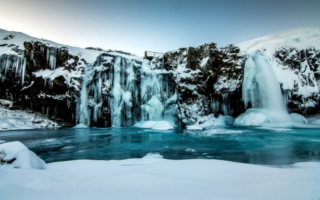 Обои картинки фото природа, водопады, лед, водопад, снег, зима