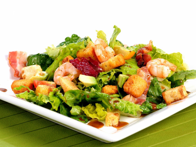 Обои картинки фото еда, салаты,  закуски, креветки, салат, зеленый, помидоры