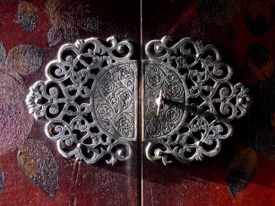 Картинка разное ключи замки дверные ручки металлический ажурный