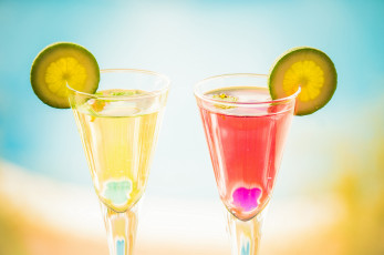 Картинка еда напитки +коктейль cocktail glasses мята mint дольки лайма коктейль бокалы slices of lime