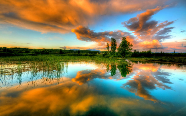 Обои картинки фото lake, in, reflection, природа, реки, озера