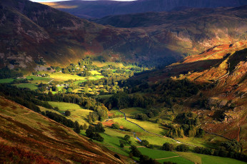 Картинка природа горы англия долина холмы деревня осень свет склоны деревья