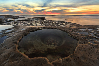 Картинка природа побережье вода небо скалы камни море