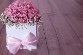 Картинка цветы букеты +композиции бант букет розовые розы гипсофила