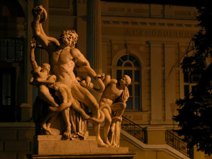 Картинка одесса скульптура лаокоон города памятники скульптуры арт объекты