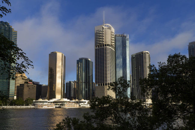 Обои картинки фото brisbane city, города, брисбен , австралия, небоскребы, вода