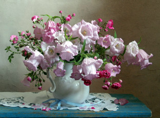Картинка цветы букеты +композиции розы колокольчики