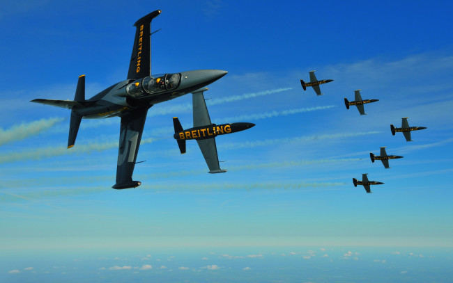 Обои картинки фото авиация, боевые самолёты, самолет, небо, breitling, синий, aero, l139, albаtros, реклама, пилотажная, группа