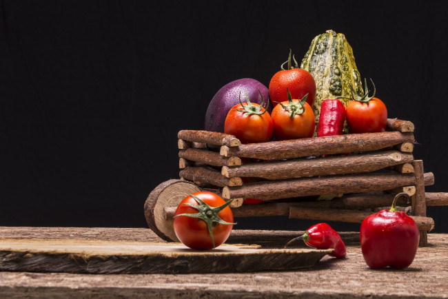 Обои картинки фото еда, овощи, перец, томаты, помидоры, натюрморт, тыква