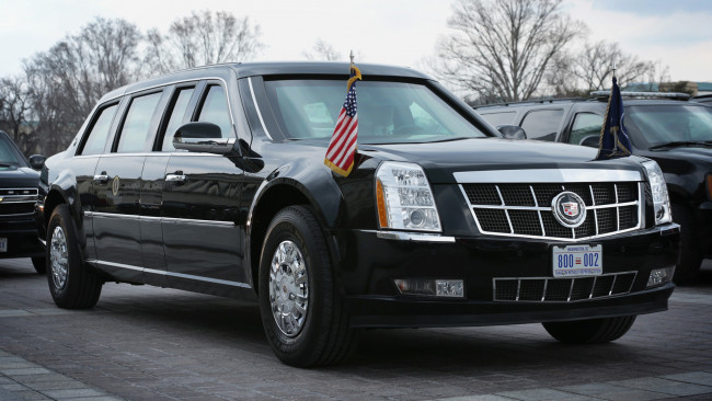 Обои картинки фото cadillac one barack obama`s new presidential limousine 2009, автомобили, выставки и уличные фото, 2009, limousine, presidential, new, obama, barack, one, cadillac