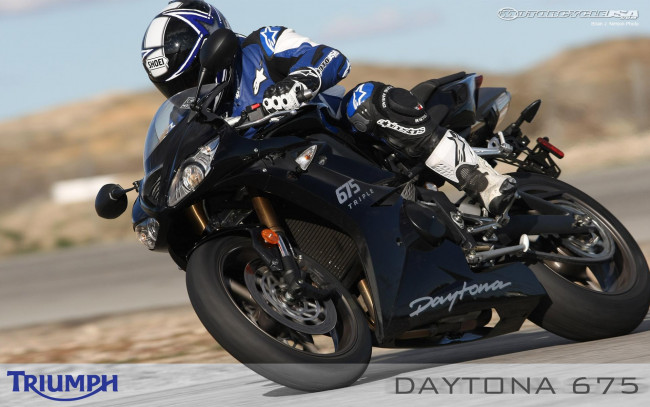 Обои картинки фото 2009, triumph, daytona, 675, мотоциклы