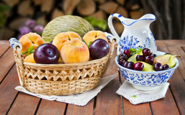 Картинка еда фрукты +ягоды вишня слива персик дыня