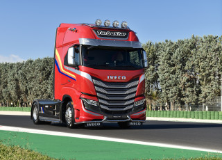 обоя автомобили, iveco