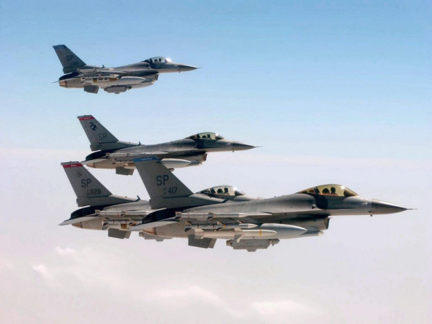 Обои картинки фото f16, авиация, боевые, самолёты