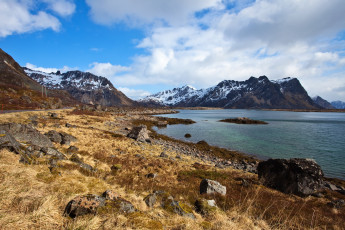 Картинка lofoten+islands +norway природа побережье норвегия остров озеро