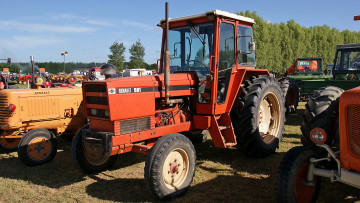 Картинка 1979+renault+981+tractor техника тракторы колесный трактор