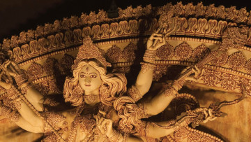 Картинка разное рельефы +статуи +музейные+экспонаты статуя богини дурги храм калькутта индия
