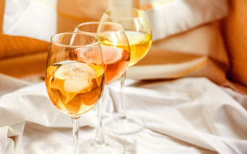 Картинка еда напитки +вино вино бокалы