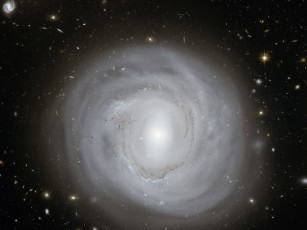 Картинка ngc 4921 космос галактики туманности