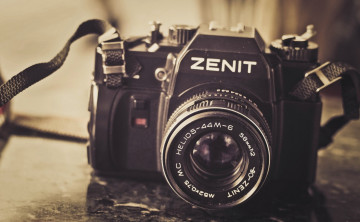 обоя старый фотоаппарат зенит, бренды, zenith, старый, фотоаппарат, зенит, раритет