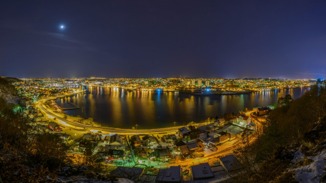 Обои картинки фото sandnes city, города, - огни ночного города, панорама, огни, река, ночь