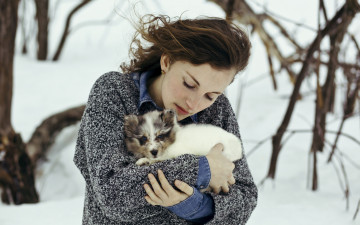 Картинка девушки -unsort+ брюнетки +шатенки девушка собака настроение зима снег щенок