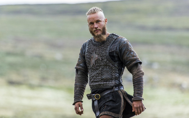 Обои картинки фото кино фильмы, vikings , 2013,  сериал, vikings, викинг, воин, вождь, сериал, рагнар