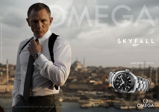 Обои картинки фото omega, with, daniel, craig, бренды, агент, актер, часы