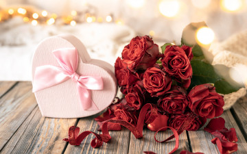 Картинка праздничные день+святого+валентина +сердечки +любовь розы подарок розовая лента бант