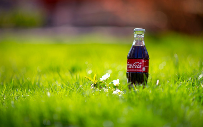 Обои картинки фото бренды, coca-cola, напиток