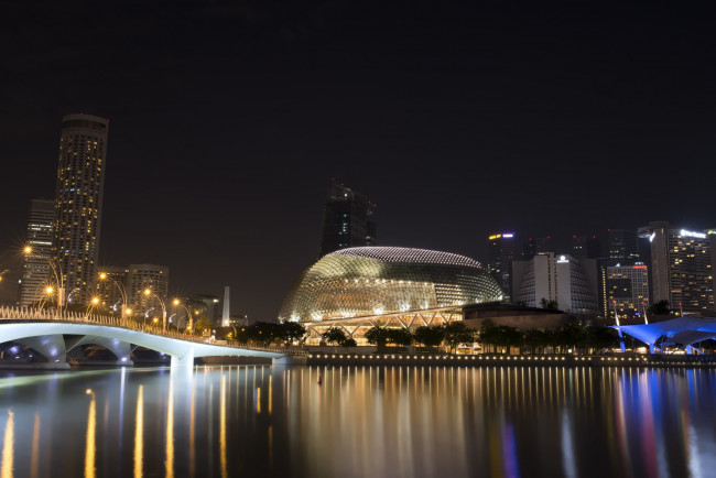 Обои картинки фото esplanade theatre,  singapore, города, сингапур , сингапур, огни, ночь