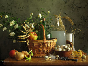 Картинка авт margarita epishina еда натюрморт шиповник корзина бутыли ключ фасоль яйца лук чайник яблоки