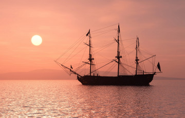 Картинка корабли парусники флаг солнце водоем