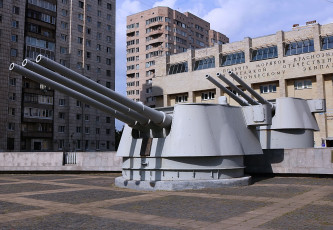 Картинка оружие пушки ракетницы крейсера киров главный калибр башни