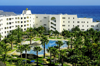 Картинка города здания дома тунис пальма бассейн