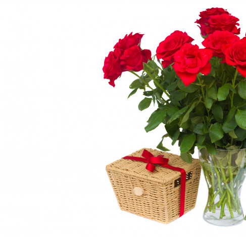 Обои картинки фото цветы, розы, подарок, лента, букет, ваза, корзинка