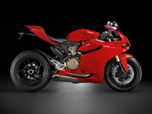 Обои картинки фото мотоциклы, ducati, красный